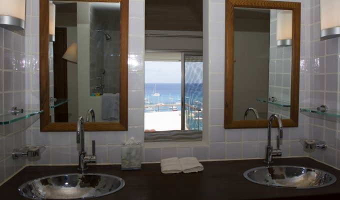 Location Villa à St Barth avec piscine privée et vue sur le port de Gustavia - Caraibes - Antilles Françaises